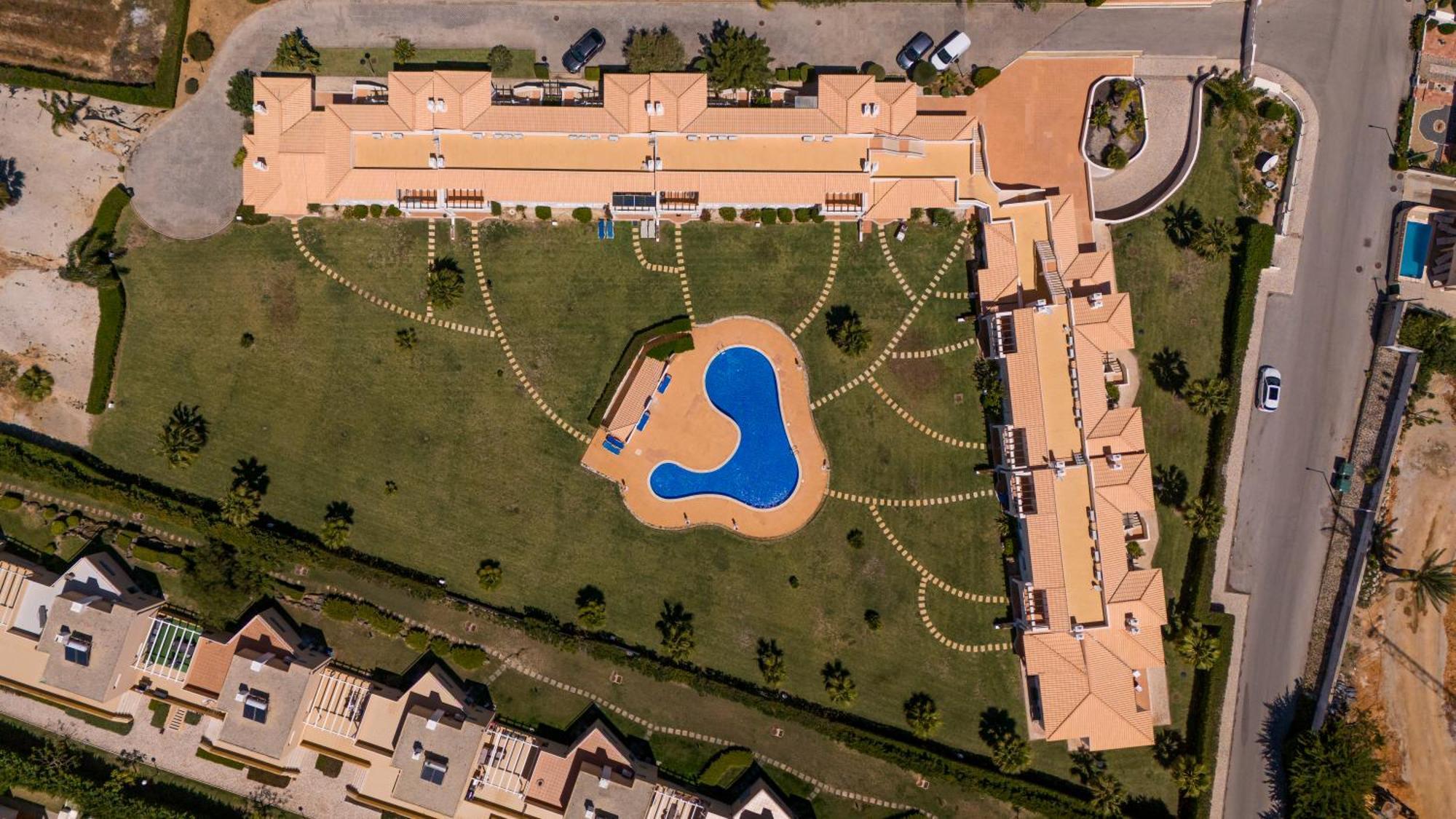Apartamento No Condominio Baia Village Com Piscina Albufeira Esterno foto